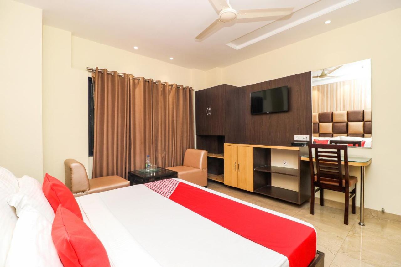 Oyo 18377 Hotel City Top Jammu Exterior photo